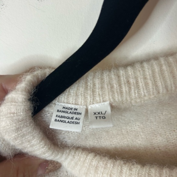 Selected Femme, size XXL wool/alpaca cream long sleeve frilled cuff sweater - Picture 5 of 8